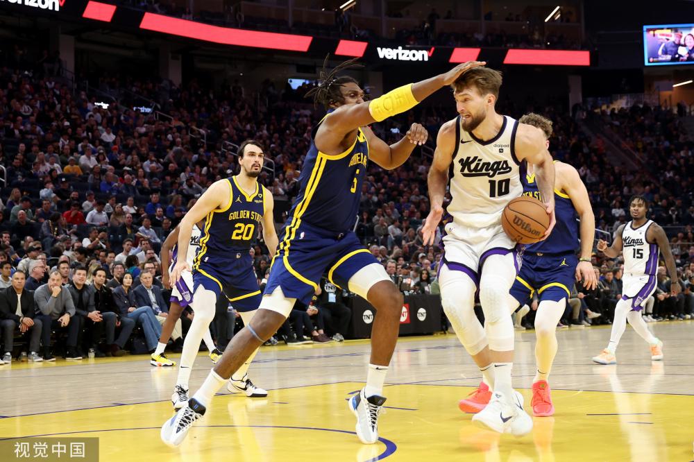 边路队友 边路队友