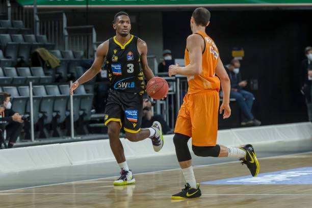 成交价均明 成交价均明